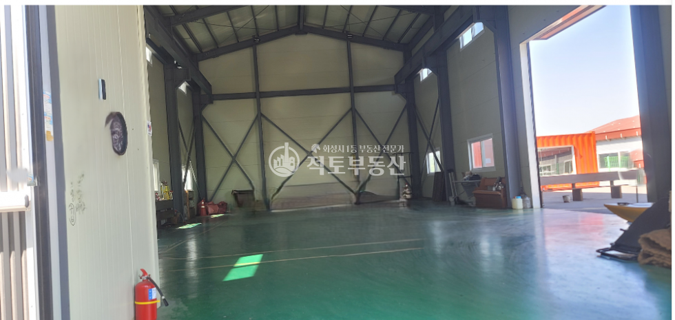 경기 화성효행구 정남면 괘랑리 1동 #정남괘랑리#장안ic5분#60공장#넓은단독마당#민원소지없음 월세 매물번호 10630 사진 3