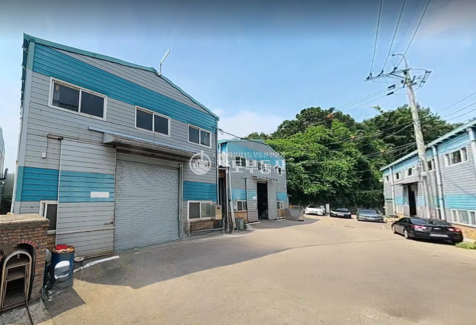 경기 화성효행구 정남면 내리 1동 #정남내리# 민원부담 적은 공장#60평,2동#7.5톤·2.8톤 호이스트 월세 매물번호 10682 사진 1