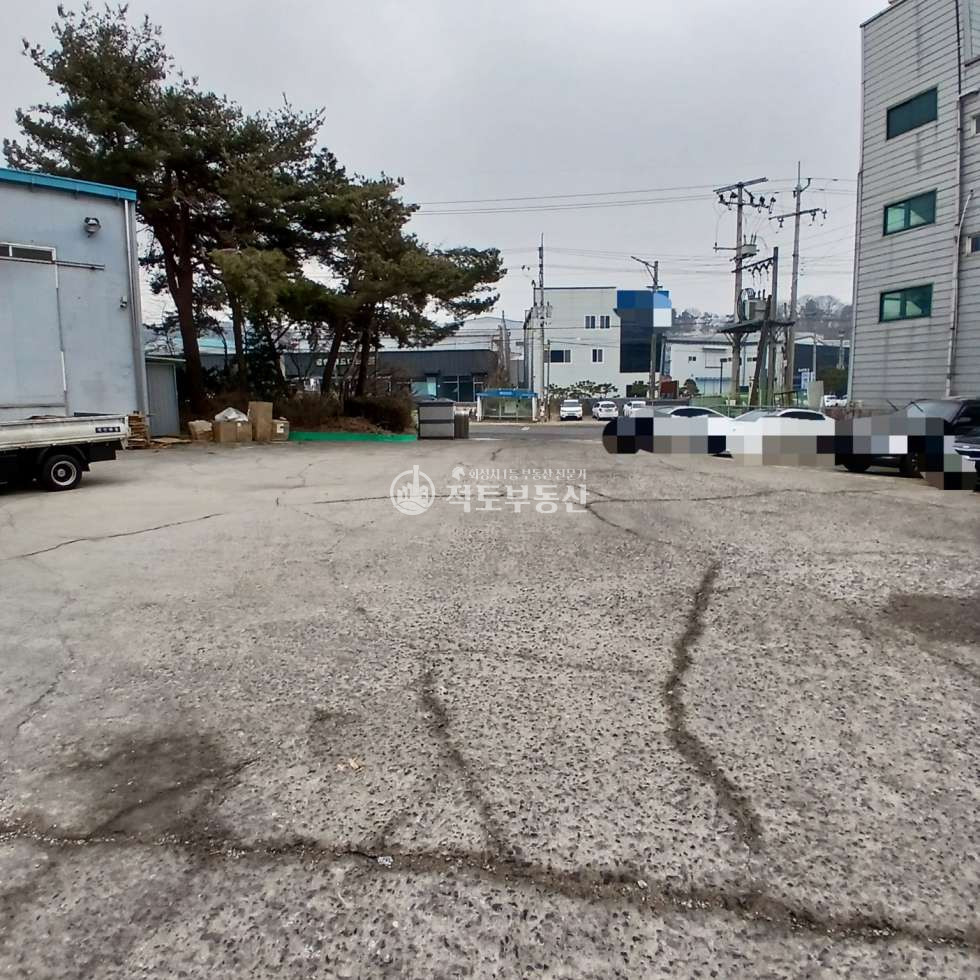 경기 화성만세구 팔탄면 #120평 #공장임대 #2차선도로접 #넓은마당 월세 매물번호 10186 사진 4
