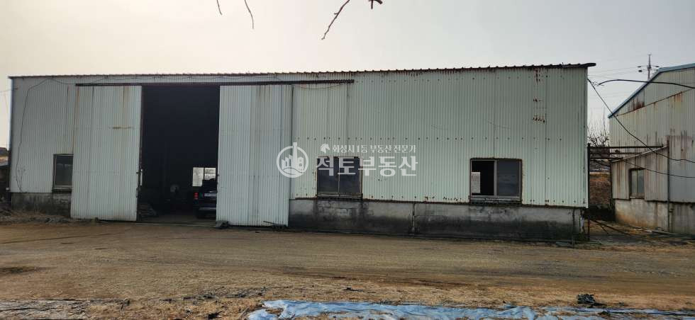 경기 화성만세구 우정읍 원안리 땅값만 받는 화성 우정읍 공장｜418평 5억7천 기숙사 포함 급매 매매 매물번호 10200 사진 1