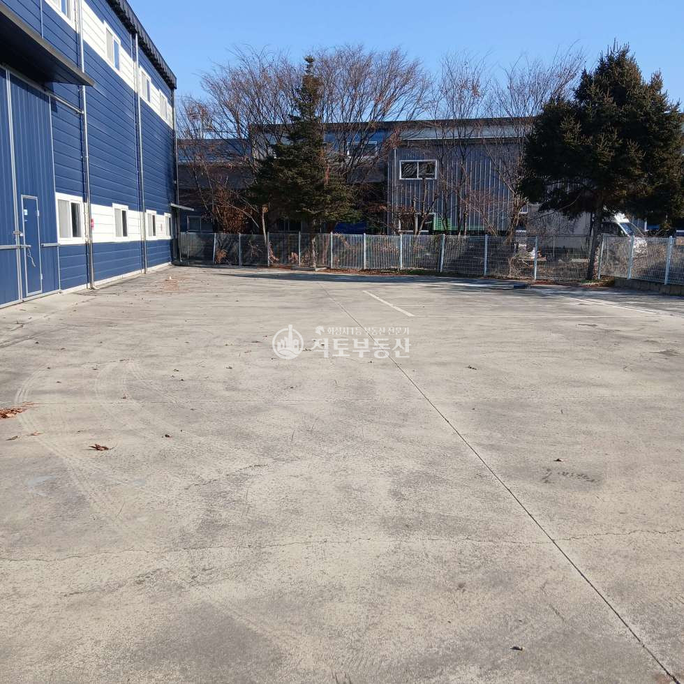 경기 화성만세구 팔탄면 2동 #대지383평(도로포함) #공장매매 #대형차량진입가능 #150kw 매매 매물번호 10099 사진 2