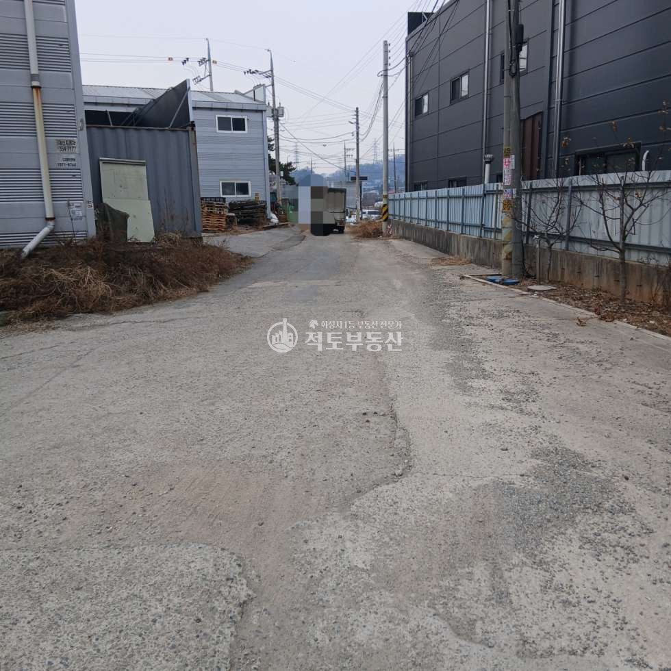 경기 화성만세구 향남읍 가,나동 #210평 #공장임대 #넓은단독마당 #2차선도로인접 #야적많은업체추천 월세 매물번호 10180 사진 16