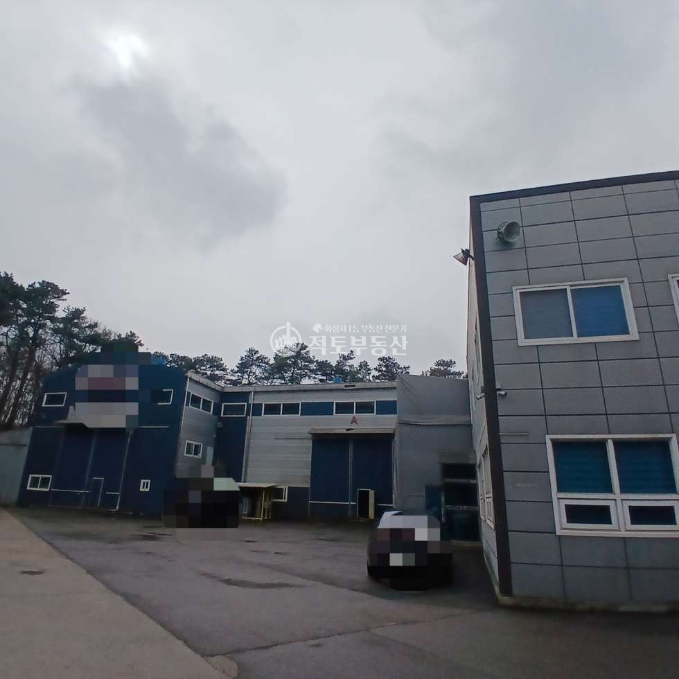 경기 화성만세구 팔탄면 덕천리 1동 팔탄면 덕천리 873평 공장, 320평 공장 매매｜10톤 호이스트·마당 넓은 실사용 공장 매매 매물번호 10250 사진 1