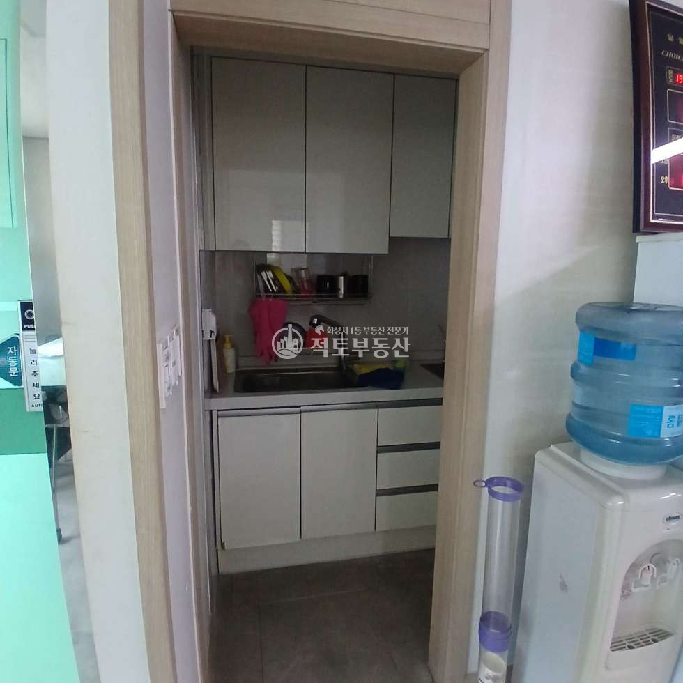 경기 화성만세구 팔탄면 덕천리 1동 팔탄면 덕천리 873평 공장, 320평 공장 매매｜10톤 호이스트·마당 넓은 실사용 공장 매매 매물번호 10250 사진 5