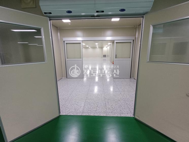 경기 수원권선구 고색동 주건축물제1동 #910평 #클린룸 공장임대 #산업단지내위치 #고전력 월세 매물번호 10298 사진 9