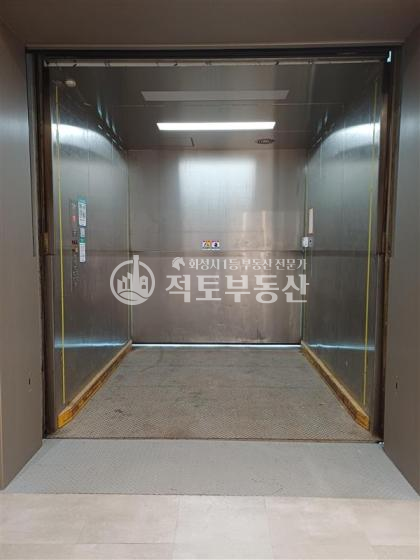 경기 수원권선구 고색동 주건축물제1동 #590평 #공장임대 #산업단지내위치 월세 매물번호 10299 사진 14