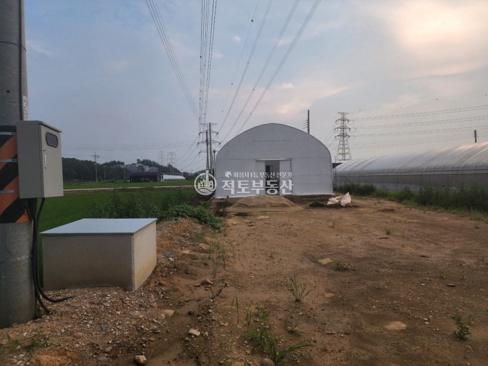 경기 화성만세구 팔탄면 하저리 팔탄면 농막 설치 농지 424평｜수세식·정화조 완비 매매 매매 매물번호 10196 사진 1
