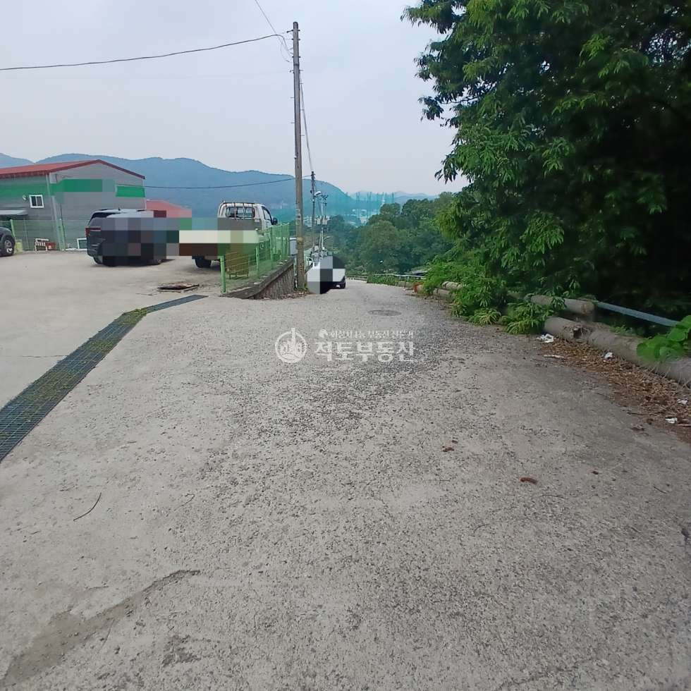경기 화성효행구 봉담읍 왕림리 #대지520평 #88평공장임대(매매가능) #체육시설적합 #넓은단독마당 월세 매물번호 10409 사진 4