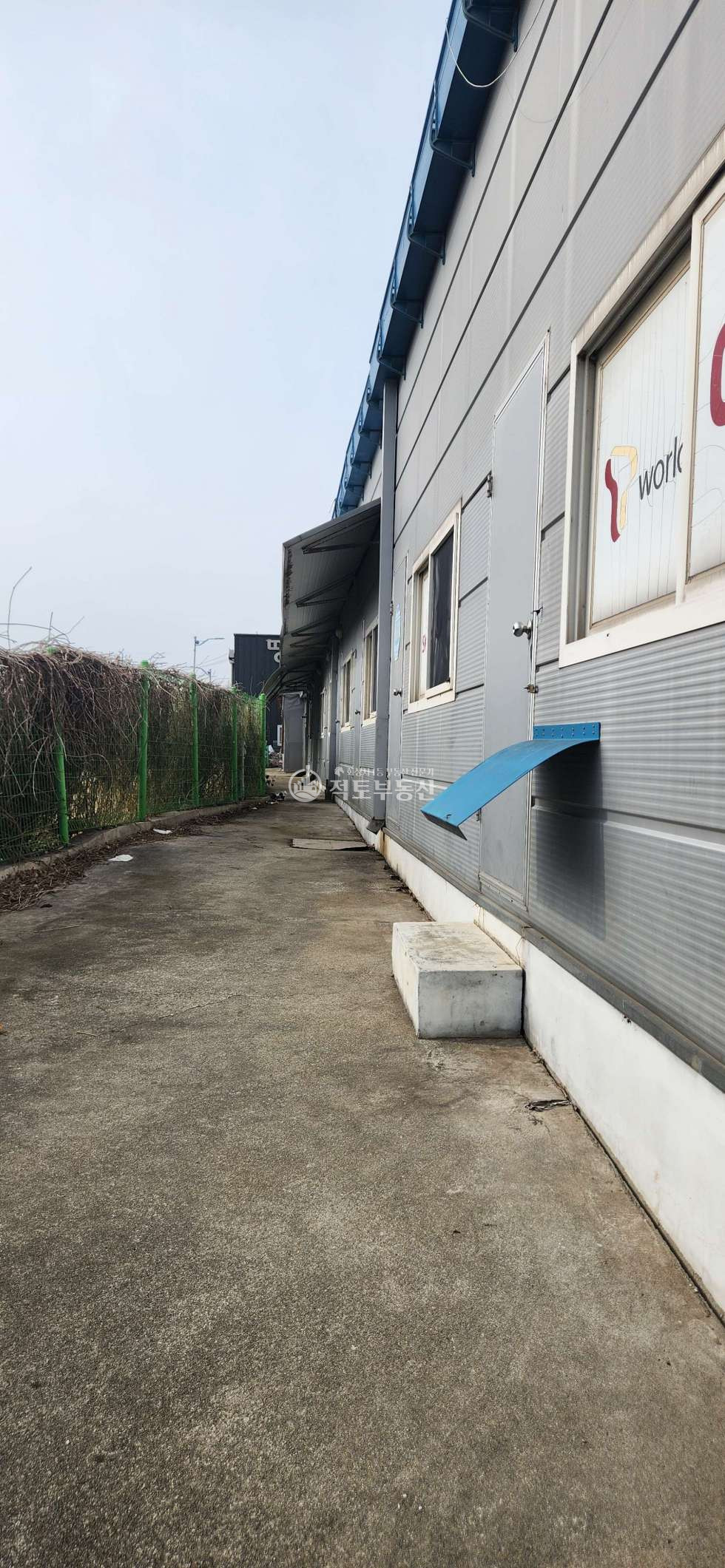 경기 화성만세구 장안면 어은리 [장안면 핵심교차로] 가시성 최상! 2종근생 단독건물 매매｜30억 매매 매물번호 10159 사진 10