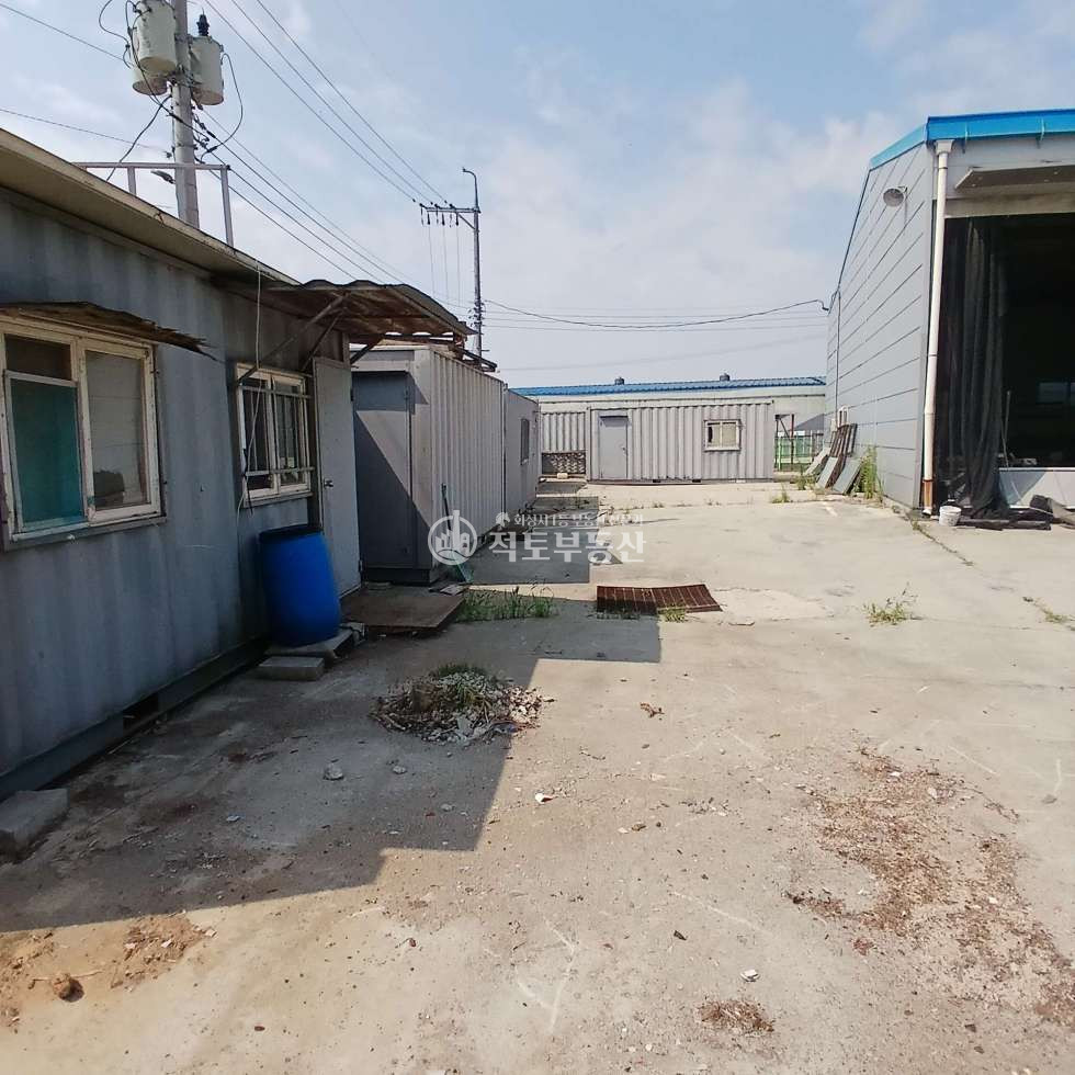 경기 화성만세구 팔탄면 가재리 A,B동 #대지688평 #네모반듯부지 #넓은단독마당 #2차선도로접 매매 매물번호 10442 사진 5